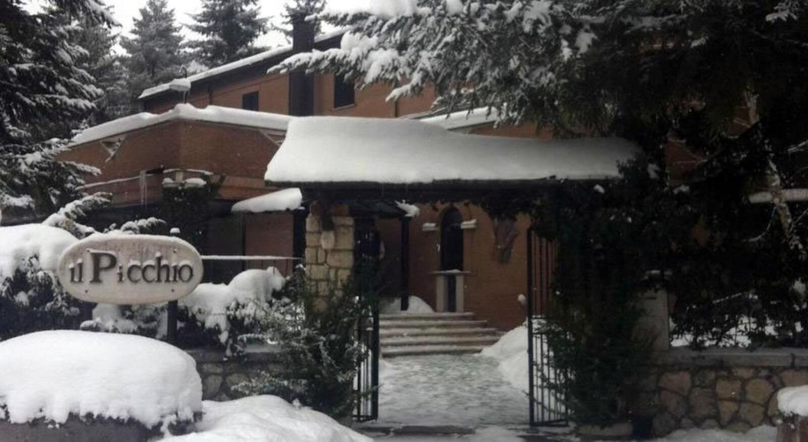 Lh Albergo Il Picchio Pescasseroli Exteriér fotografie
