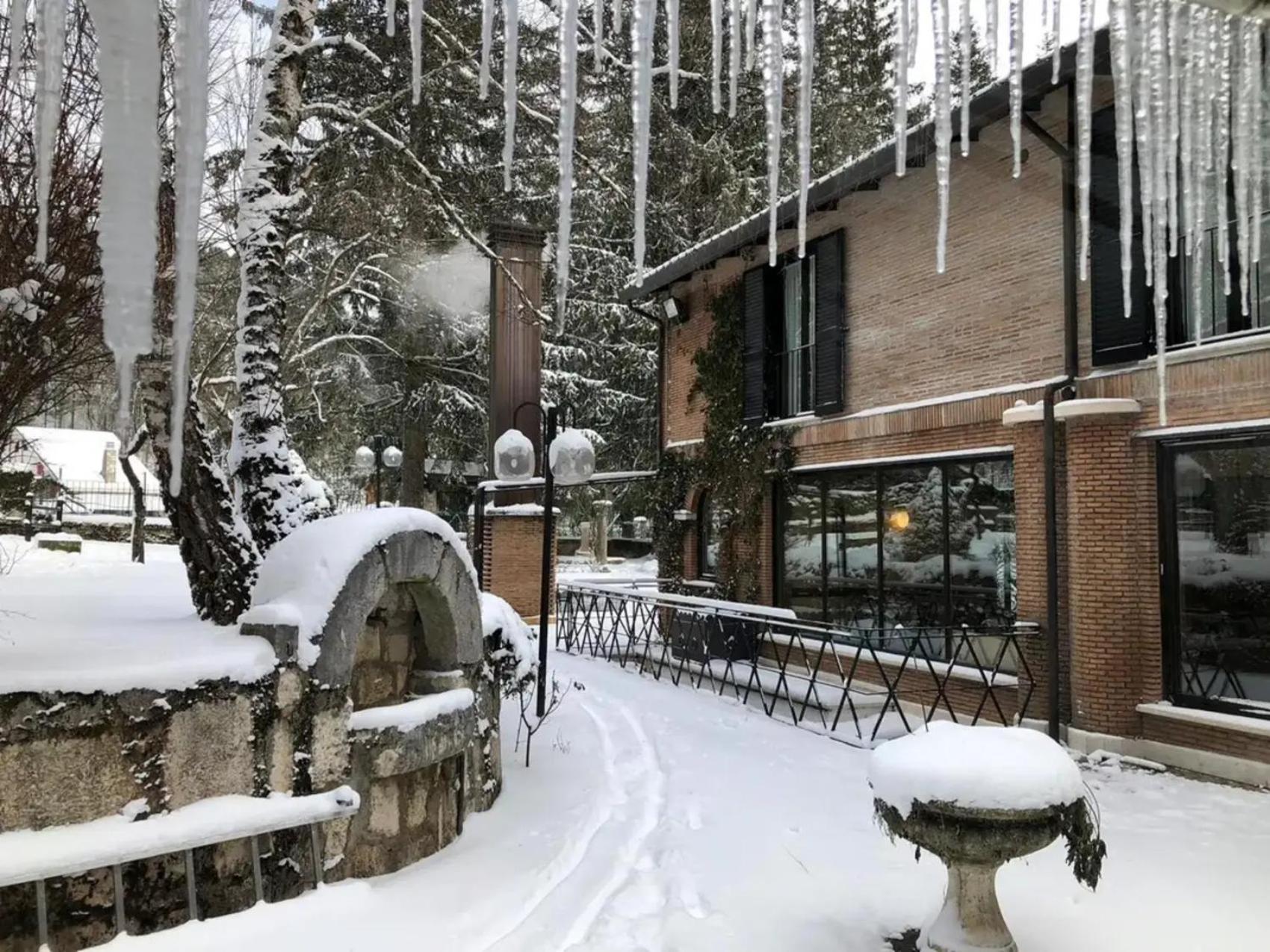 Lh Albergo Il Picchio Pescasseroli Exteriér fotografie
