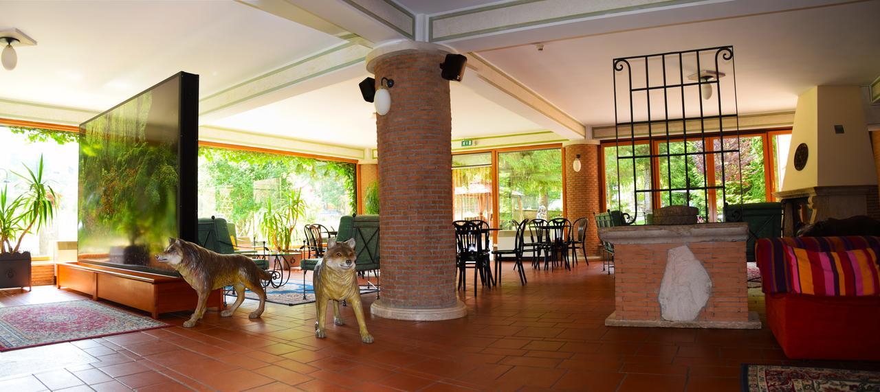 Lh Albergo Il Picchio Pescasseroli Exteriér fotografie